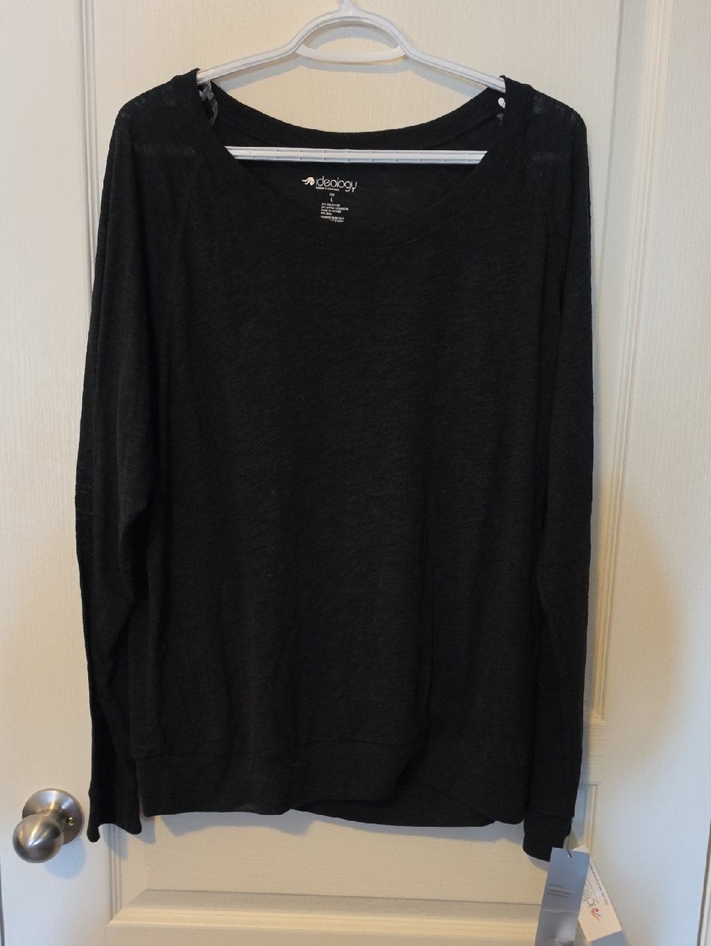 Ideology Women's Black Scoop Neck Lightweight Sweater